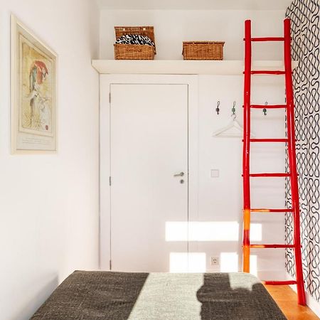 Joivy Chic 2Br Apt In Bairro Alto, 2Mins To Sao Pedro De Alcantara Viewpoint Lisboa 外观 照片