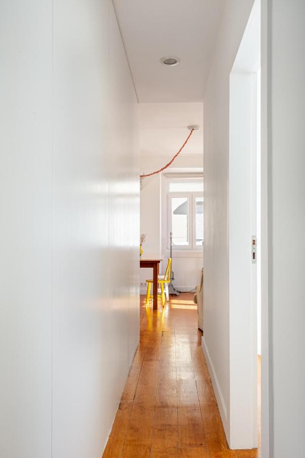 Joivy Chic 2Br Apt In Bairro Alto, 2Mins To Sao Pedro De Alcantara Viewpoint Lisboa 外观 照片